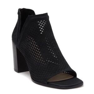 Vince Camuto Katnina Black Nubuck Laser Cut Open Toe Block Heel Ankle Booties 8M